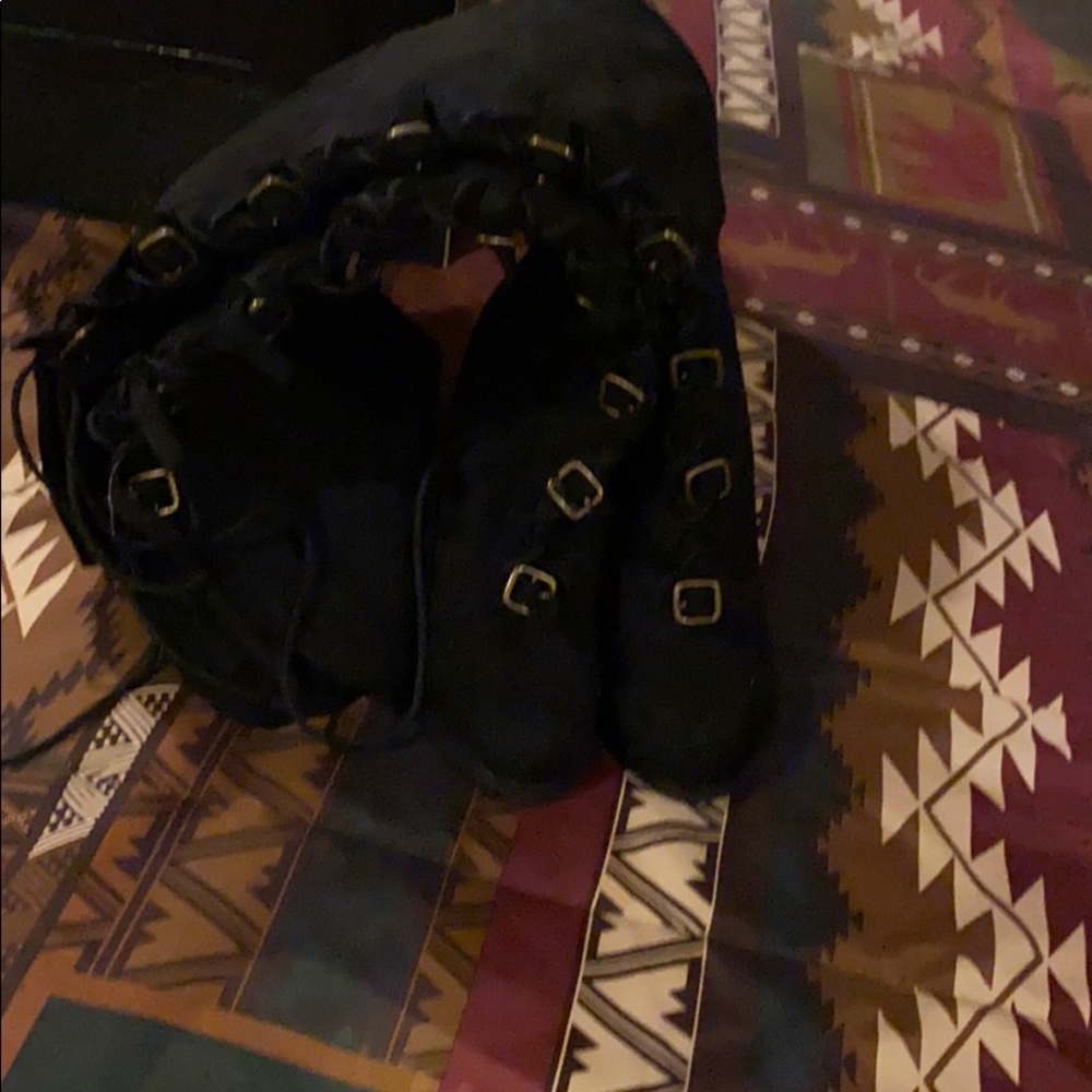 Long boots - Picture 3 of 3